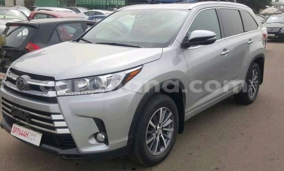Buy Used Toyota Highlander Other Car in Accra in Greater Accra Buy Used Toyota Highlander Other Car in Accra in Greater Accra