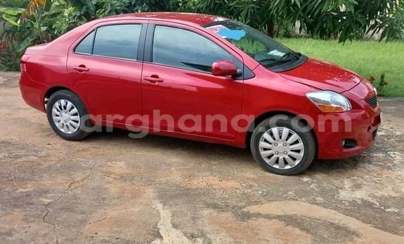 Ra Àlòkù Toyota Yaris Red Ọkọ̀ in Accra ni Greater Accra
