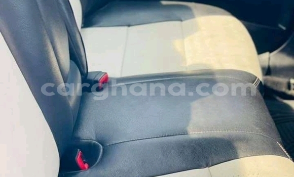 Buy Used Toyota Camry White Car in Accra in Greater Accra Buy Used Toyota Camry White Car in Accra in Greater Accra