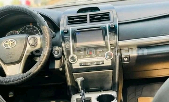 Buy Used Toyota Camry White Car in Accra in Greater Accra Buy Used Toyota Camry White Car in Accra in Greater Accra