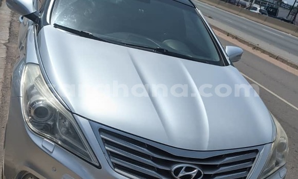 Buy Used Hyundai Azera Silver Car in Accra in Greater Accra