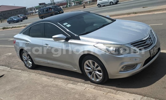 Ra Àlòkù Hyundai Azera Silver Ọkọ̀ in Accra ni Greater Accra Ra Àlòkù Hyundai Azera Silver Ọkọ̀ in Accra ni Greater Accra