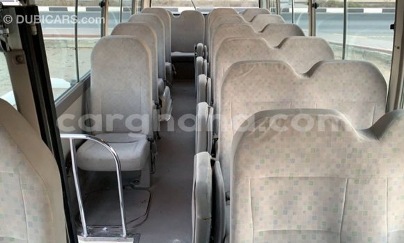 Ra Imported Toyota Coaster funfun Ọkọ̀ in Import - Dubai ni Ashanti Ra Imported Toyota Coaster funfun Ọkọ̀ in Import - Dubai ni Ashanti