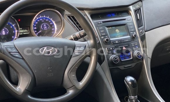 Buy Used Hyundai Sonata Black Car in Sekondi–Takoradi Metropolitan in Western Buy Used Hyundai Sonata Black Car in Sekondi–Takoradi Metropolitan in Western