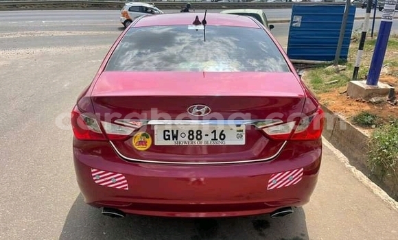 Ra Àlòkù Hyundai Sonata Red Ọkọ̀ in Accra ni Greater Accra