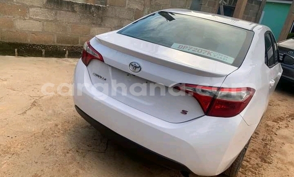 Ra Àlòkù Toyota Corolla Miiran Ọkọ̀ in Accra ni Greater Accra Ra Àlòkù Toyota Corolla Miiran Ọkọ̀ in Accra ni Greater Accra