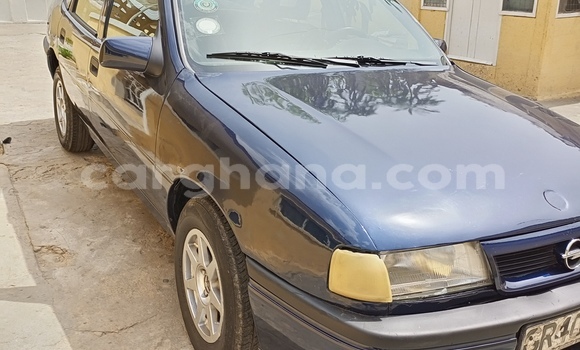 Buy Used Opel Vectra Blue Car in Accra in Greater Accra