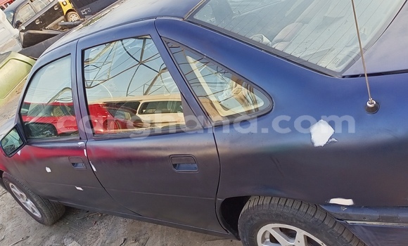 Ra Àlòkù Opel Vectra Blue Ọkọ̀ in Accra ni Greater Accra Ra Àlòkù Opel Vectra Blue Ọkọ̀ in Accra ni Greater Accra