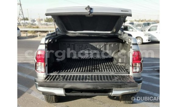 Sayi Imported Toyota Hilux Sauran Mota in Import - Dubai a Ashanti Sayi Imported Toyota Hilux Sauran Mota in Import - Dubai a Ashanti
