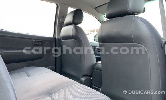 Buy Import Toyota Hilux White Car in Import - Dubai in Ashanti Buy Import Toyota Hilux White Car in Import - Dubai in Ashanti