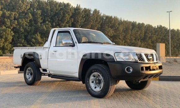 Sayi Imported Nissan Patrol White Mota in Import - Dubai a Ashanti Sayi Imported Nissan Patrol White Mota in Import - Dubai a Ashanti