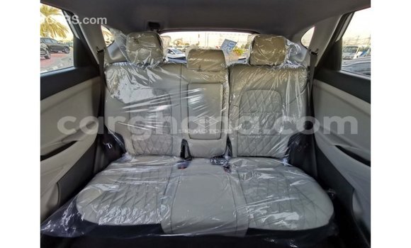 Ra Imported Hyundai Tucson funfun Ọkọ̀ in Import - Dubai ni Ashanti Ra Imported Hyundai Tucson funfun Ọkọ̀ in Import - Dubai ni Ashanti