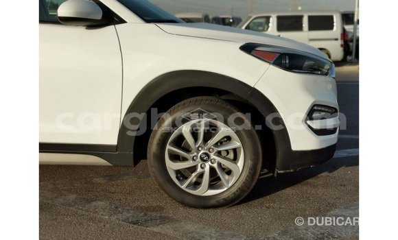 Ra Imported Hyundai Tucson funfun Ọkọ̀ in Import - Dubai ni Ashanti Ra Imported Hyundai Tucson funfun Ọkọ̀ in Import - Dubai ni Ashanti