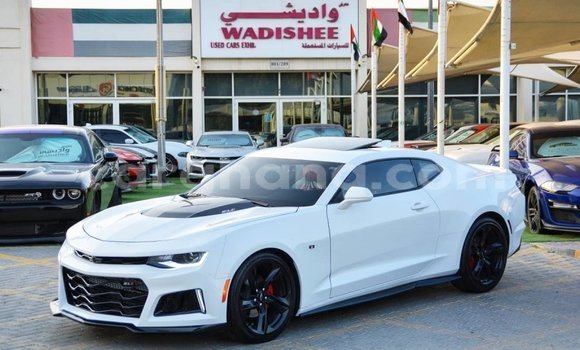 Buy Import Chevrolet Camaro White Car in Import - Dubai in Ashanti Buy Import Chevrolet Camaro White Car in Import - Dubai in Ashanti