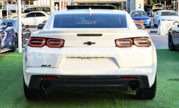 Buy Import Chevrolet Camaro White Car in Import - Dubai in Ashanti Buy Import Chevrolet Camaro White Car in Import - Dubai in Ashanti