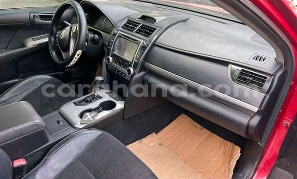 Sayi Na hannu Toyota Corolla Red Mota in Accra a Greater Accra Sayi Na hannu Toyota Corolla Red Mota in Accra a Greater Accra