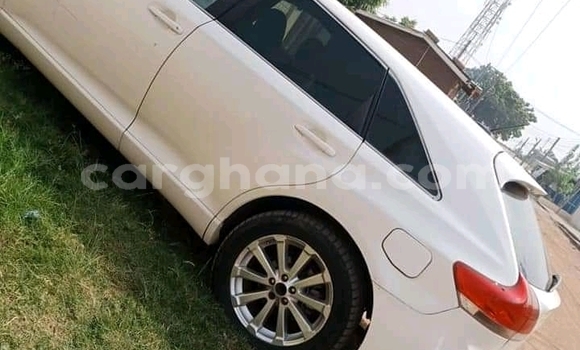 Buy Used Toyota Venza White Car in Accra in Greater Accra Buy Used Toyota Venza White Car in Accra in Greater Accra