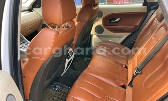 Sayi Na hannu Range Rover Range Rover White Mota in Accra a Greater Accra Sayi Na hannu Range Rover Range Rover White Mota in Accra a Greater Accra