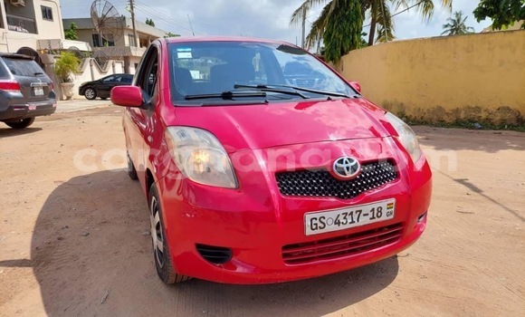 Sayi Na hannu Toyota Yaris Red Mota in Sekondi–Takoradi Metropolitan a Yamma Sayi Na hannu Toyota Yaris Red Mota in Sekondi–Takoradi Metropolitan a Yamma