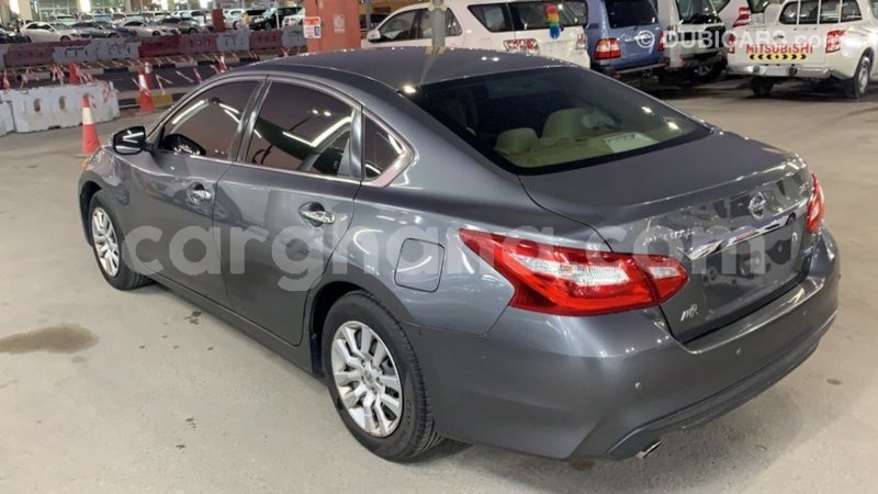 Big with watermark nissan altima ashanti import dubai 38982