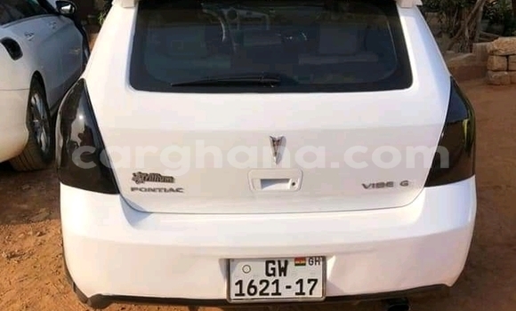 Buy Used Pontiac Vibe White Car in Accra in Greater Accra Buy Used Pontiac Vibe White Car in Accra in Greater Accra