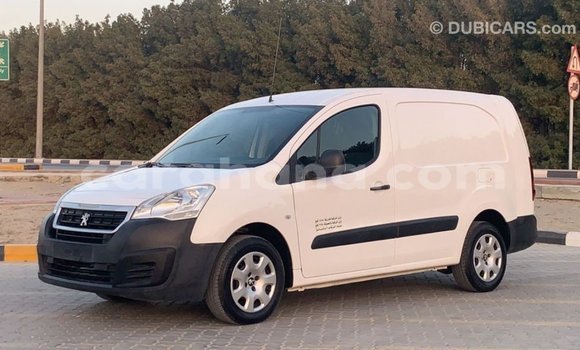 Ra Imported Peugeot Partner funfun Ọkọ̀ in Import - Dubai ni Ashanti Ra Imported Peugeot Partner funfun Ọkọ̀ in Import - Dubai ni Ashanti