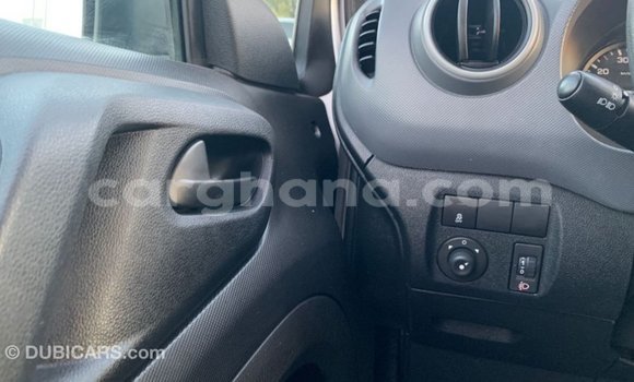 Ra Imported Peugeot Partner funfun Ọkọ̀ in Import - Dubai ni Ashanti Ra Imported Peugeot Partner funfun Ọkọ̀ in Import - Dubai ni Ashanti