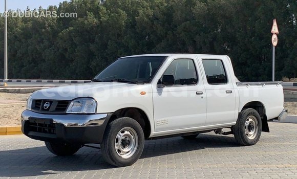 Ra Imported Nissan Pickup funfun Ọkọ̀ in Import - Dubai ni Ashanti Ra Imported Nissan Pickup funfun Ọkọ̀ in Import - Dubai ni Ashanti