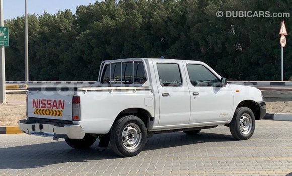 Ra Imported Nissan Pickup funfun Ọkọ̀ in Import - Dubai ni Ashanti Ra Imported Nissan Pickup funfun Ọkọ̀ in Import - Dubai ni Ashanti