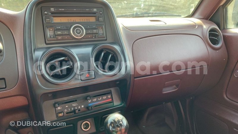 Big with watermark nissan pickup ashanti import dubai 39001