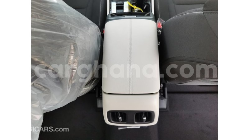 Big with watermark hyundai tucson ashanti import dubai 39002