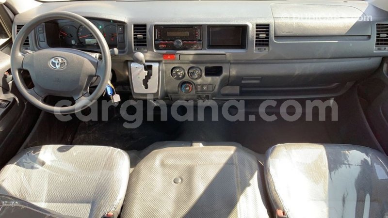 Big with watermark toyota hiace ashanti import dubai 39008