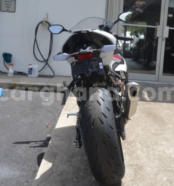 Big with watermark bmw s 1000 central abura 39013