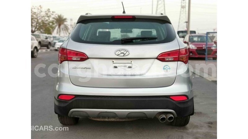 Big with watermark hyundai santa fe ashanti import dubai 39031