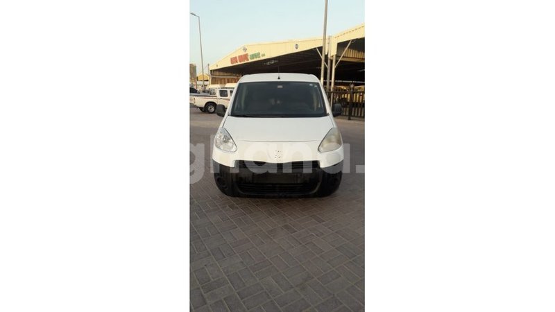 Big with watermark peugeot partner ashanti import dubai 39034