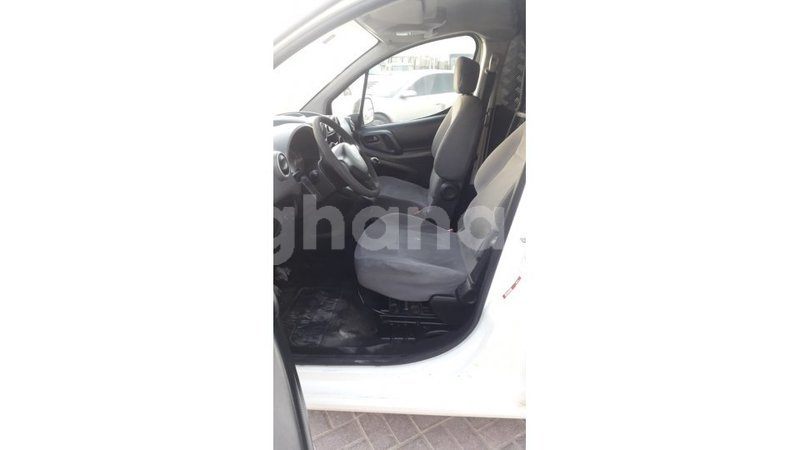 Big with watermark peugeot partner ashanti import dubai 39034