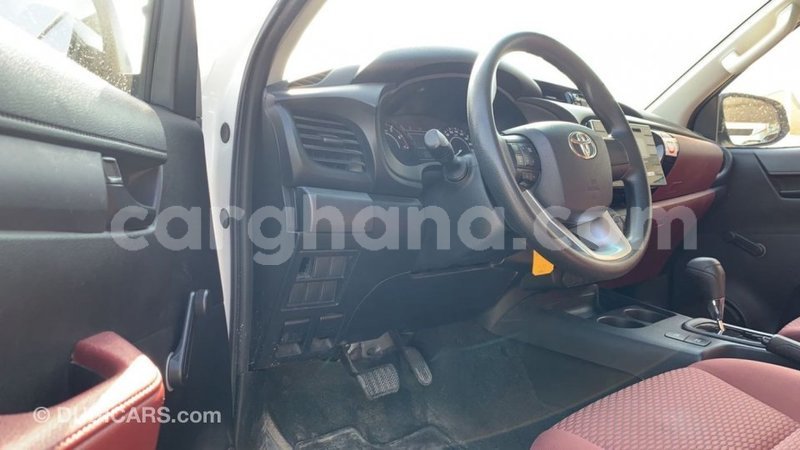 Big with watermark toyota hilux ashanti import dubai 39035