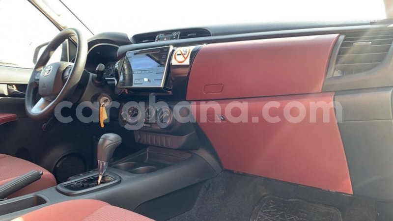 Big with watermark toyota hilux ashanti import dubai 39035