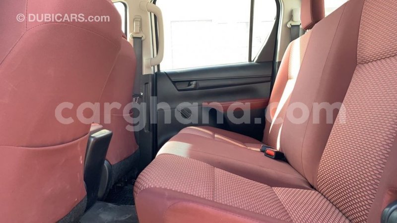 Big with watermark toyota hilux ashanti import dubai 39036