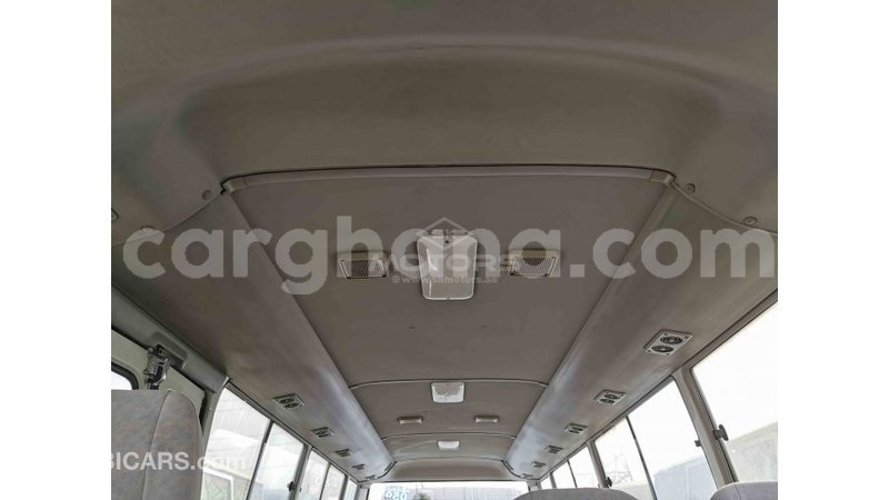 Big with watermark toyota coaster ashanti import dubai 39038