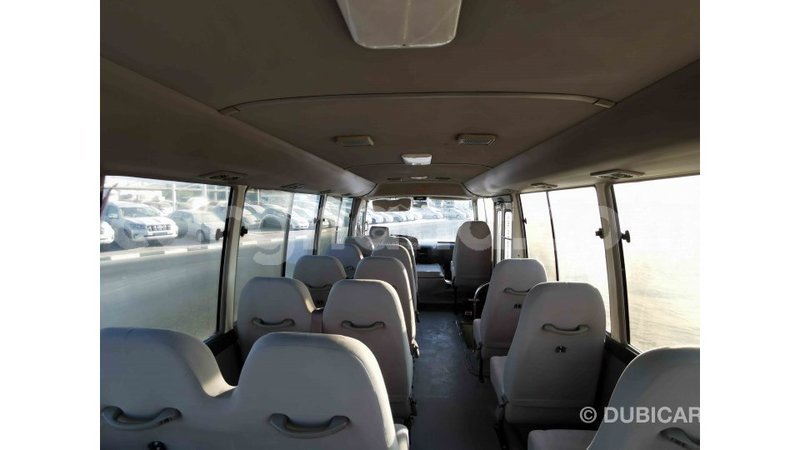 Big with watermark toyota coaster ashanti import dubai 39038