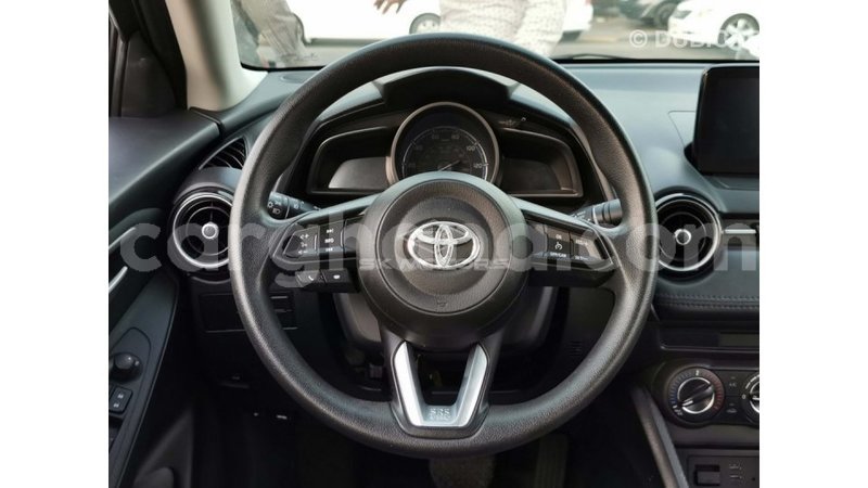 Big with watermark toyota yaris ashanti import dubai 39041