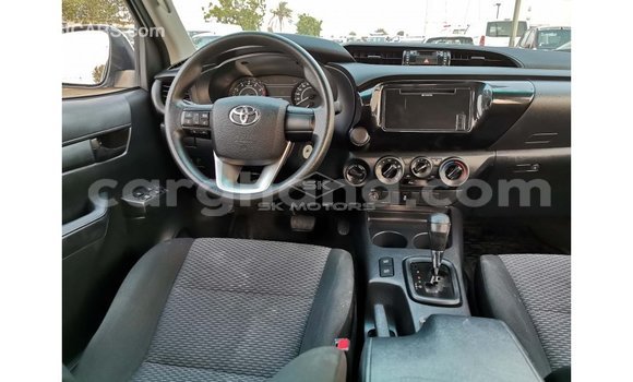 Buy Import Toyota Hilux White Car in Import - Dubai in Ashanti Buy Import Toyota Hilux White Car in Import - Dubai in Ashanti