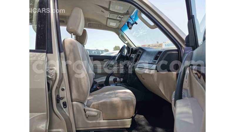 Big with watermark mitsubishi pajero ashanti import dubai 39046