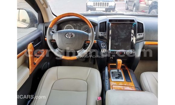 Buy Import Toyota Land Cruiser Black Car in Import - Dubai in Ashanti Buy Import Toyota Land Cruiser Black Car in Import - Dubai in Ashanti