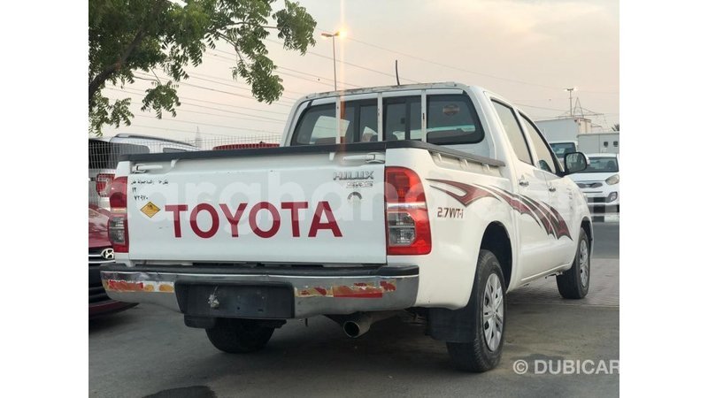 Big with watermark toyota hilux ashanti import dubai 39054