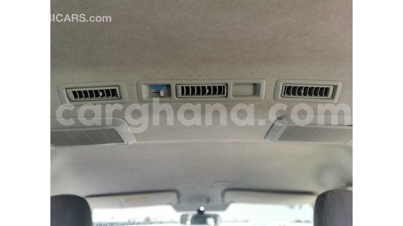 Big with watermark toyota hiace ashanti import dubai 39056