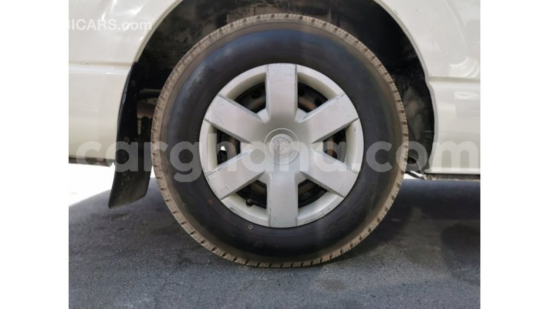 Big with watermark toyota hiace ashanti import dubai 39056