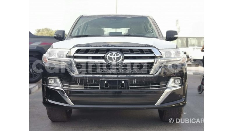 Big with watermark toyota land cruiser ashanti import dubai 39059