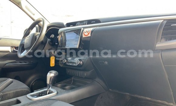 Ra Imported Toyota Hilux funfun Ọkọ̀ in Import - Dubai ni Ashanti Ra Imported Toyota Hilux funfun Ọkọ̀ in Import - Dubai ni Ashanti